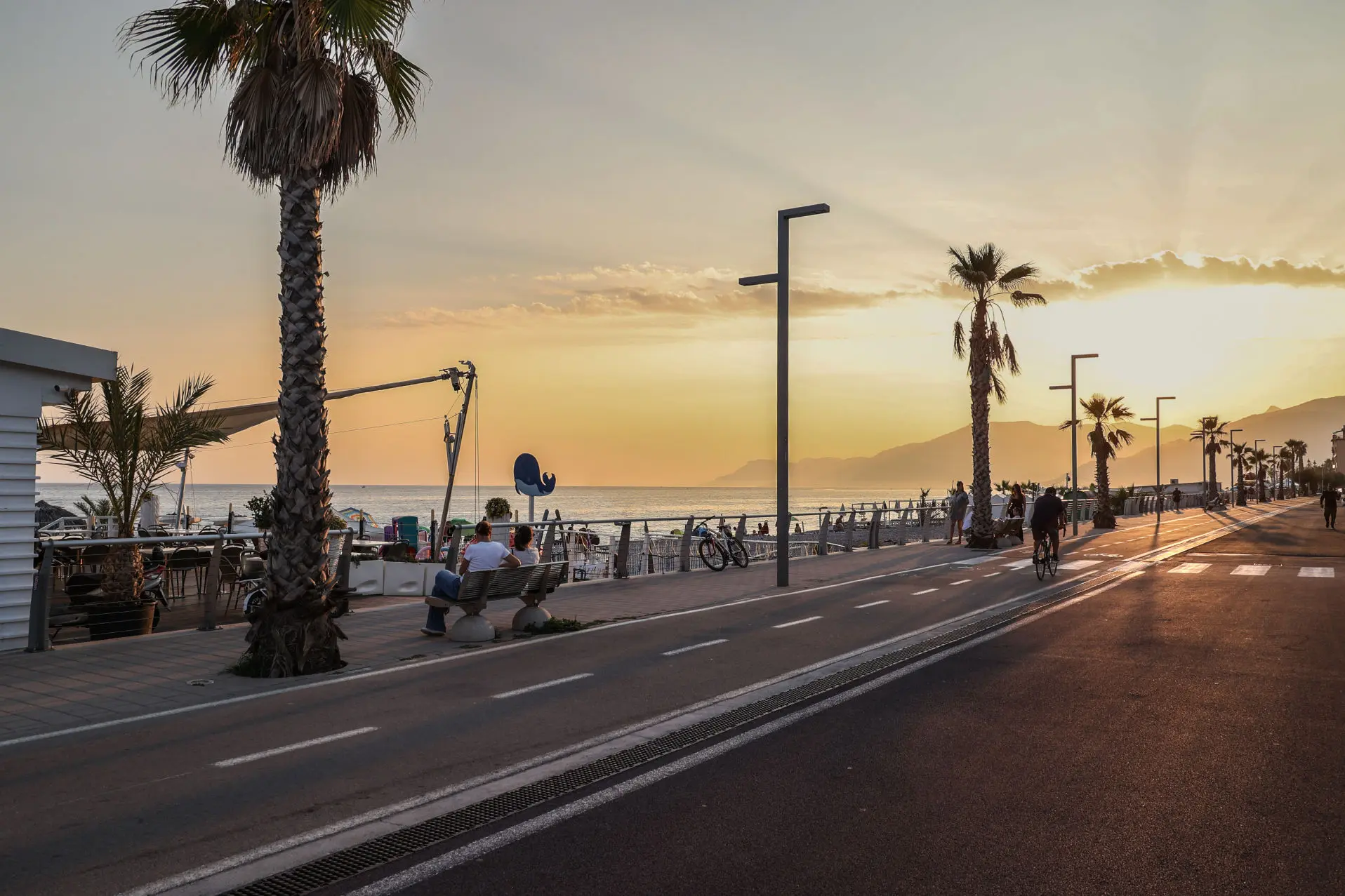 Vista aerea di Vallecrosia al Mare e le sue spiagge